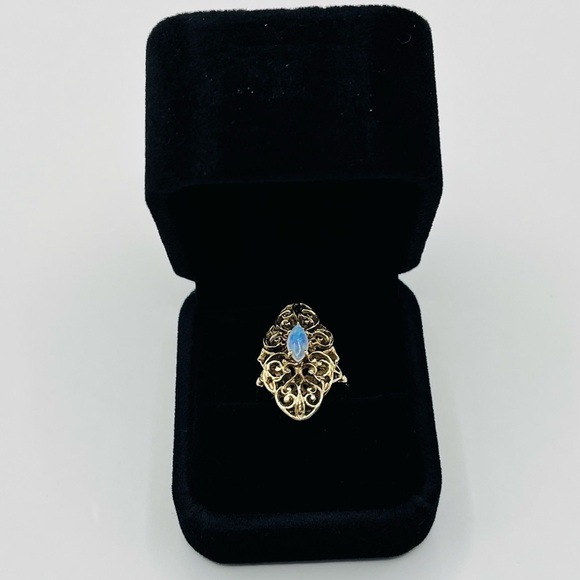 14K Gold Vintage Filigree Natural Opal Ring - Picture 1 of 9